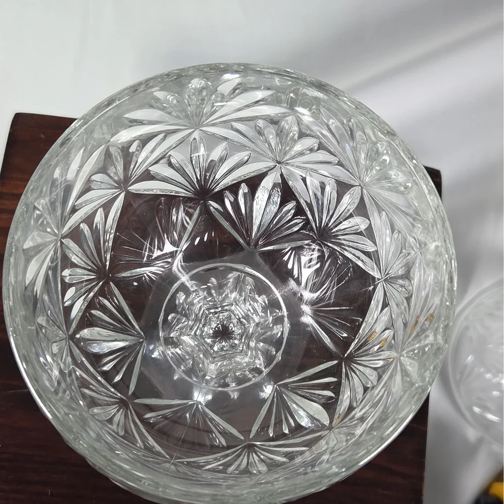 CRISTAL D'ARQUES Clear Crystal Egg Shaped Pedestal Base Candy Dish Lid